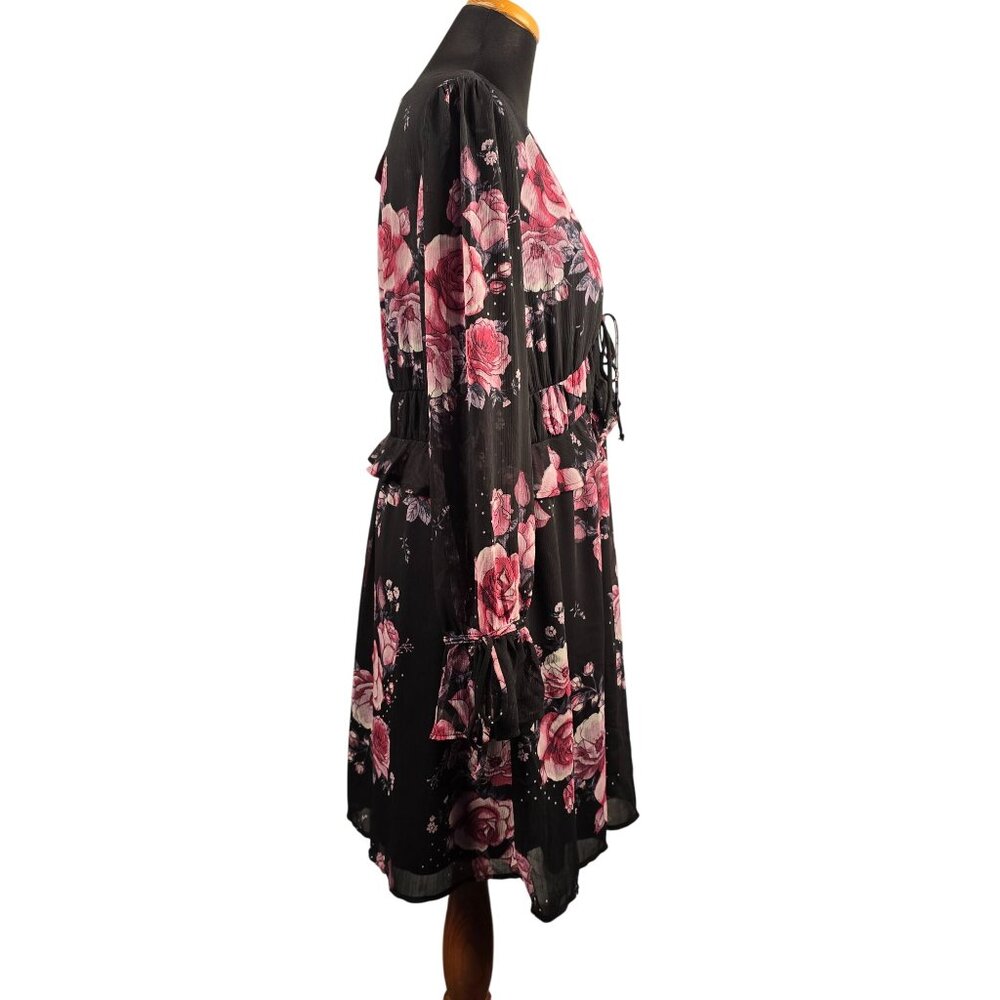New Xhilaration Women's Black/ Pink Floral Dress Size M - Picture 6 of 9